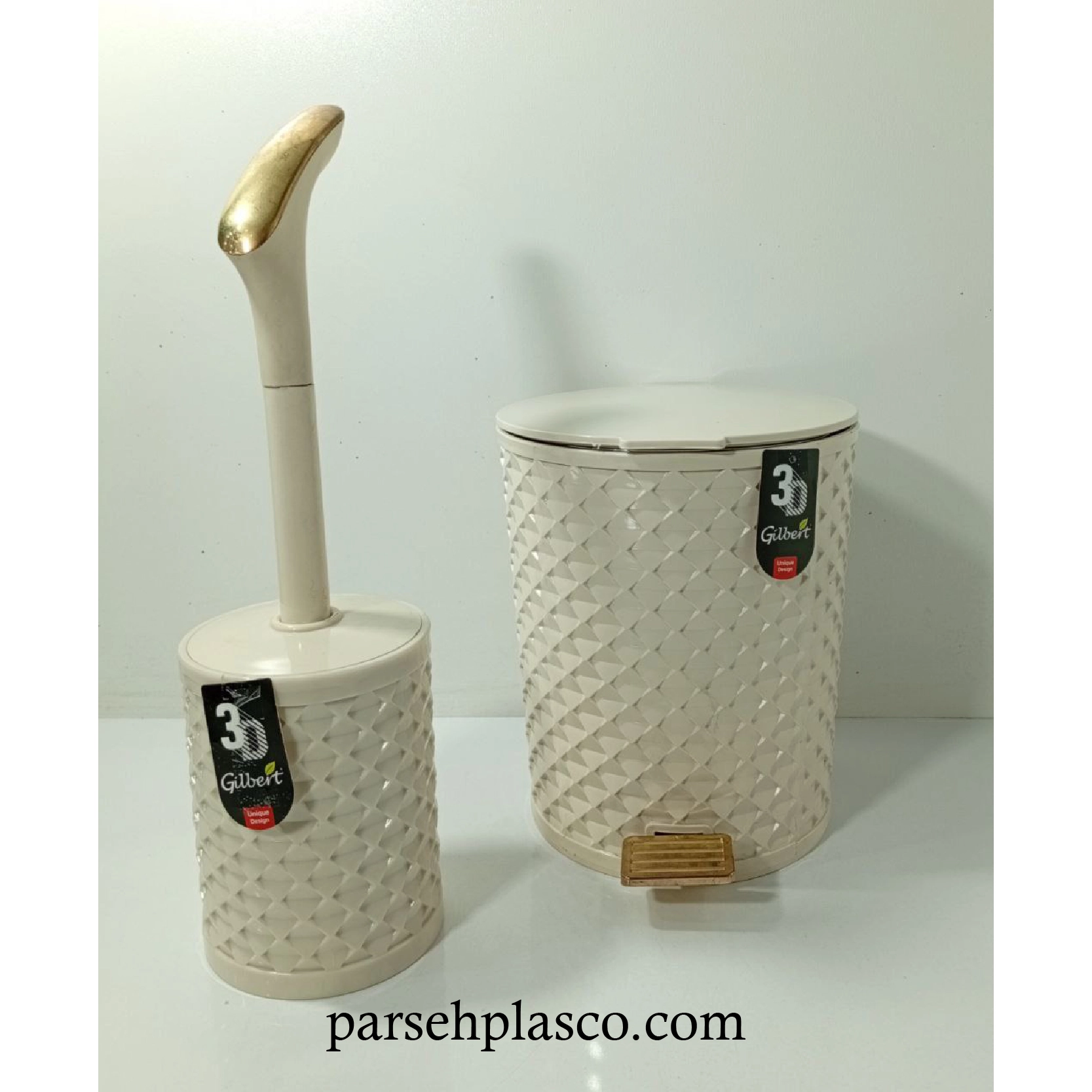 Gilbert's-bucket-and-toilet خرید سطل و توالت شو گیلبرت